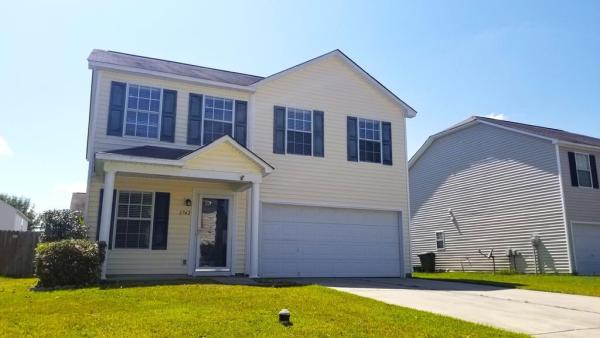 Barry B's Lawn Service and Pressure Washing Llc.