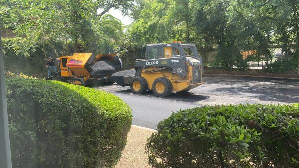 HEV Asphalt Paving