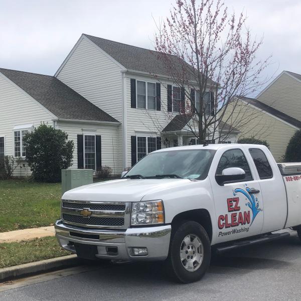EZ Clean Powerwashing