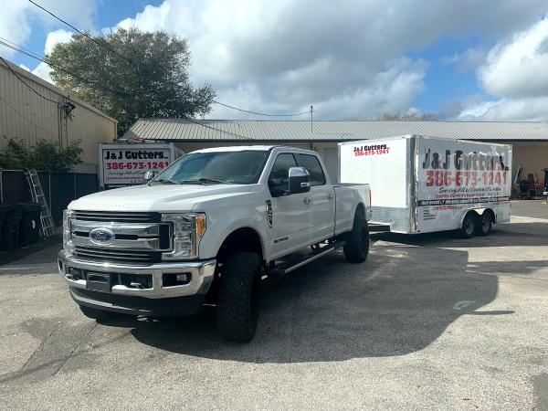 J & J Gutters