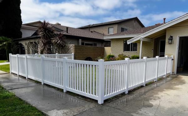 A G Vinyl Fencing Inc