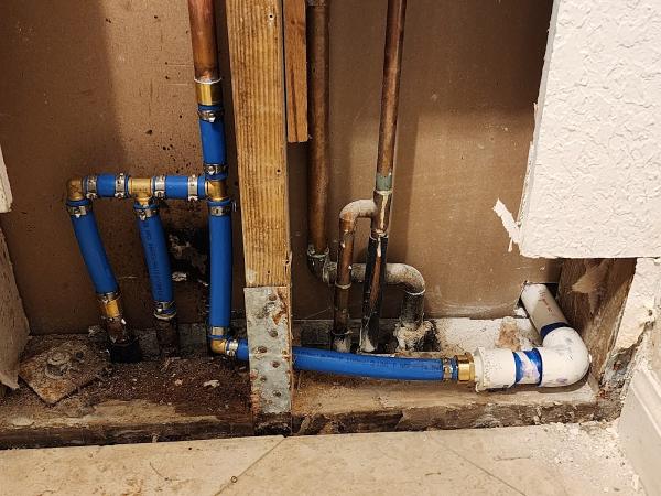 Tip Top Plumbing & Restoration