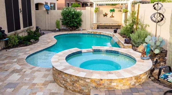 Lakeside Pools
