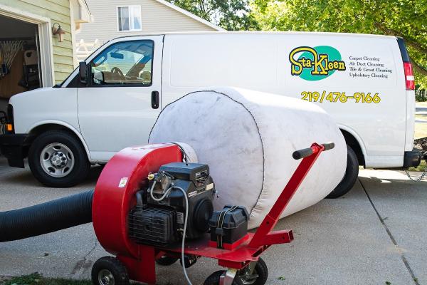 Sta-Kleen Carpet Cleaning
