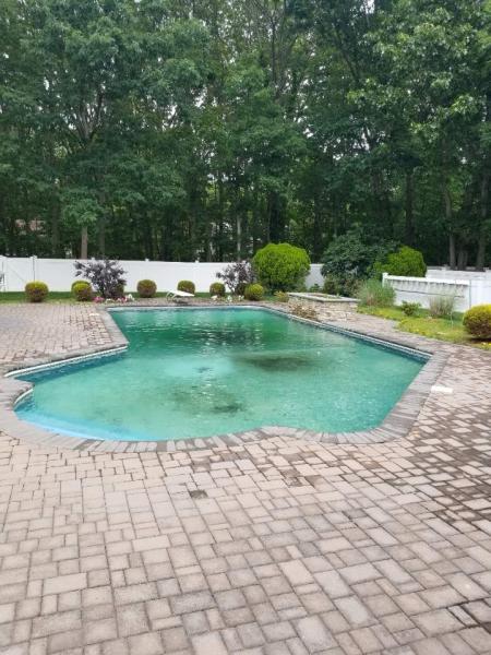 Water's Edge Pool Care