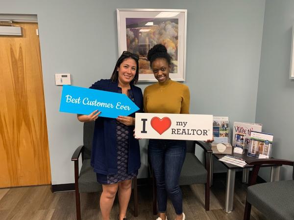 Laura McAdams Realtor at Homepride Group at Exp Realty