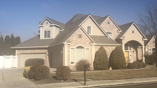 A&B Roofing & Construction