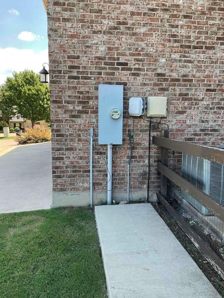 Toptech Electric & Plumbing