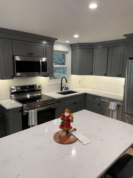 T6 Homes: Roofing and Construction