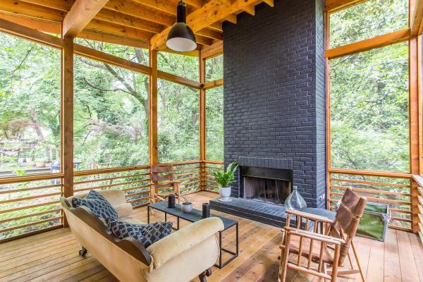 Insideout Architecture LLC