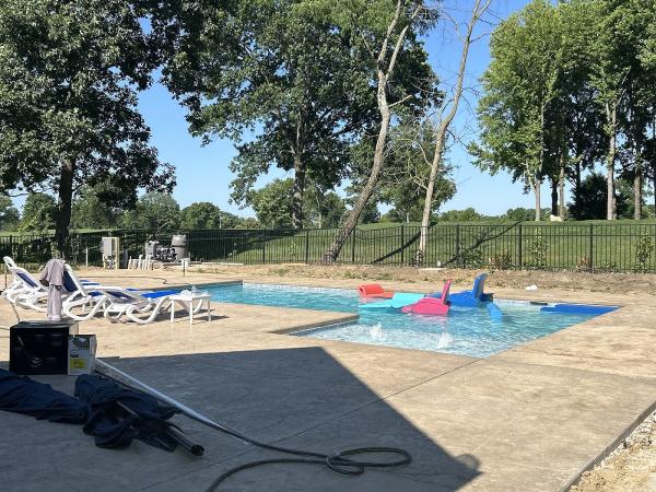 ACR Gunite Pools & Spas