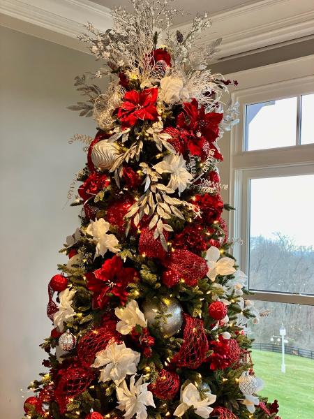 Home and Holiday Designs LLC