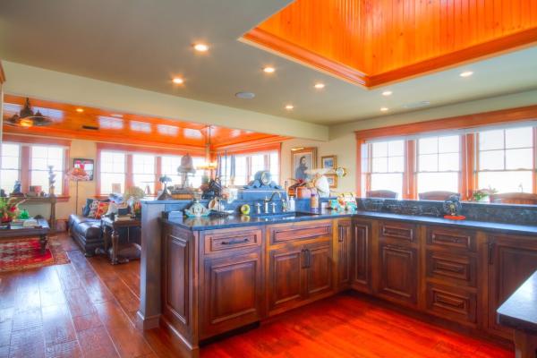 Bachich Associates