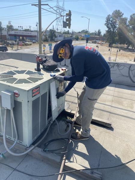 DT Heating & Cooling