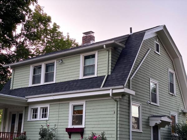 M & J Roofing