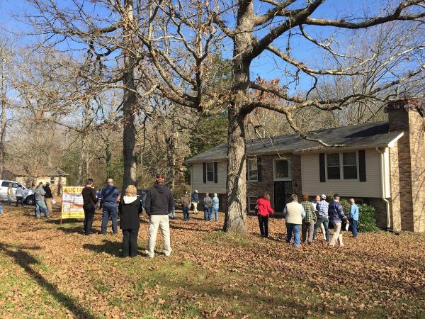 Comas Montgomery Realty and Auction Co.