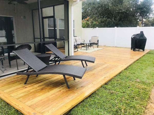 Anchor Fence & Deck LLC
