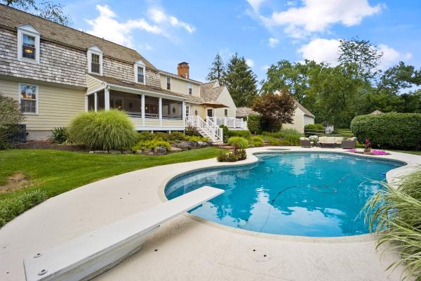 Re/Max Town & Country: Sebastian Brévart