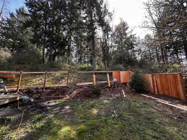 Rainier Fencing & Decking