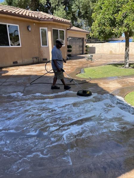 Dust-n-Shine