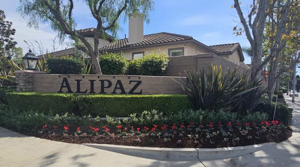 South County Landscapes Inc.