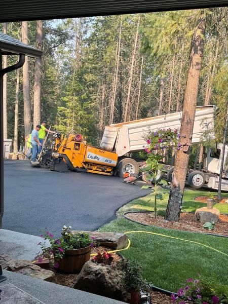 PNW Dirtworks and Paving