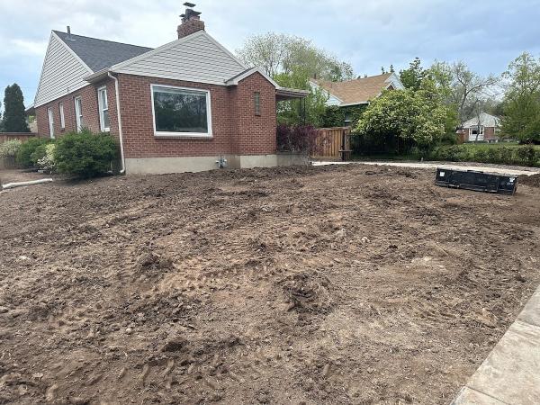 Mott's Landscaping and Maintenance