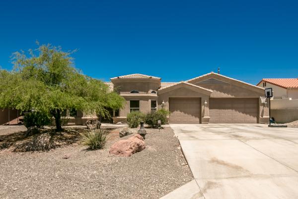 The Collins Team at Realty ONE Group Mountain Desert