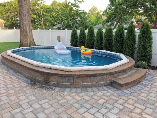 Woodbridge Pools