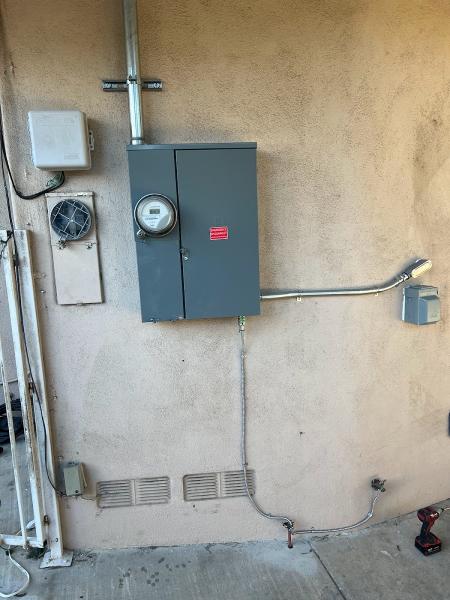 Hemet Electric Company Inc