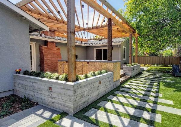 Water and Earth Landscape Design
