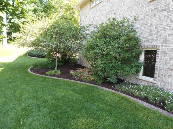 Straw Hat Lawn & Landscape