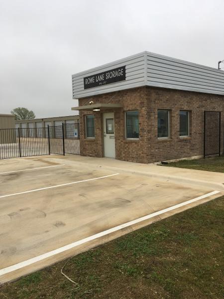 Rowe Lane Storage