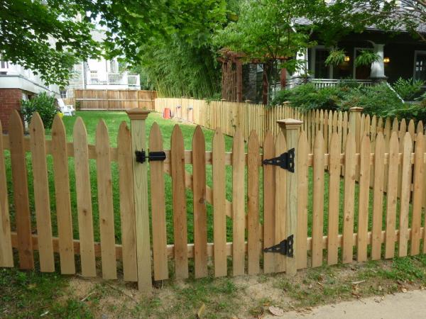 Evergreen Fence & Deck