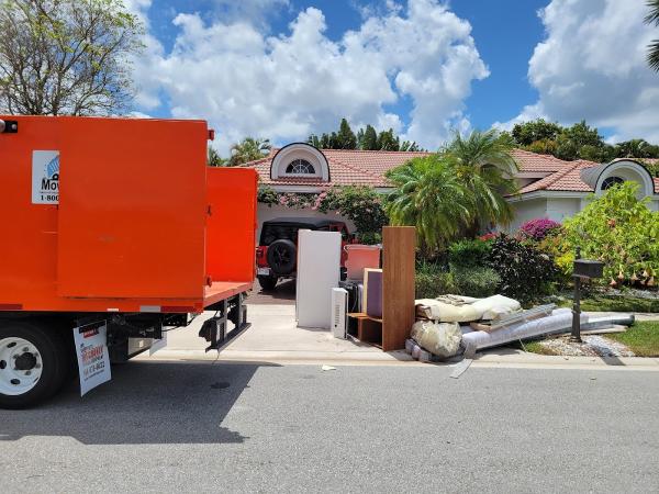 Movin' Junk