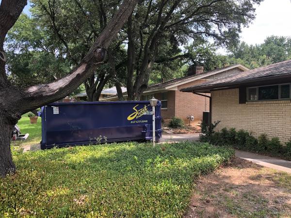 Sweet Dumps: Fort Worth Dumpster Rental