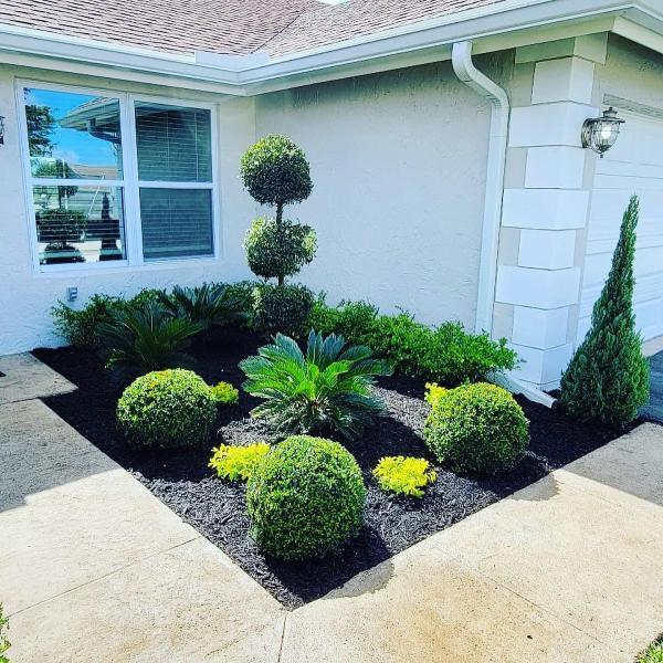 Royal Gardens Landscaping and Design