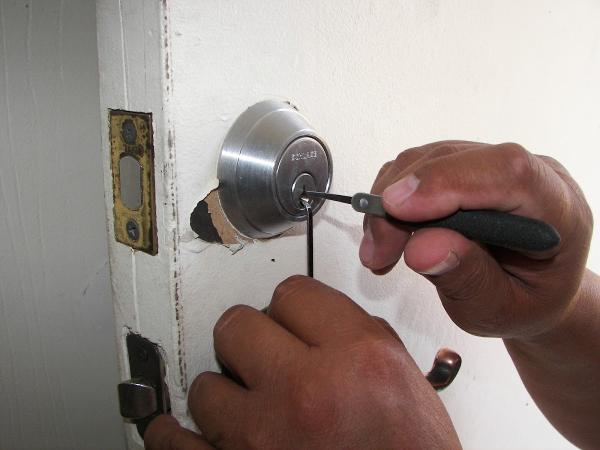Tony's Locksmith Service
