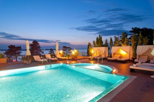 Tropics Pools & SPA Services Florida
