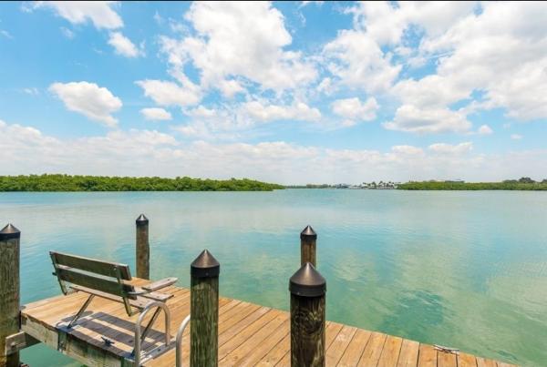 Paradise Breeze Vacation Rental & Realty