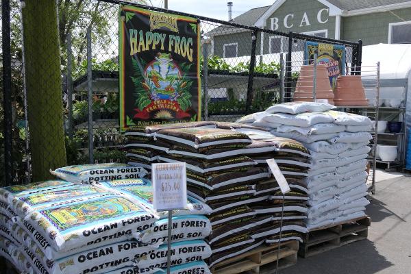 Lisena Landscaping & Garden Center