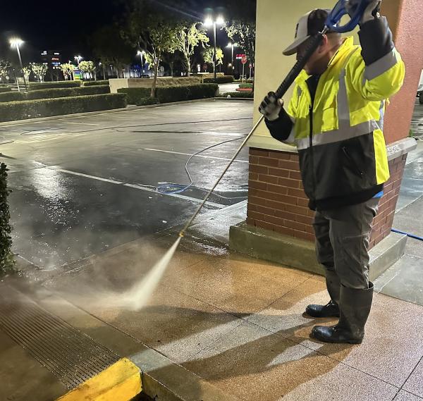 Tomicic's Pressure Washing & Sweeping Service