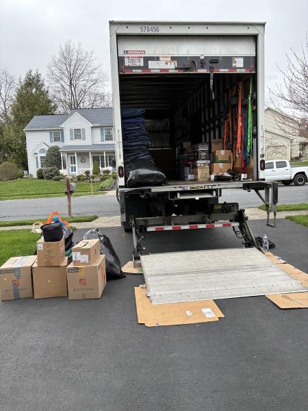 Kinetic Movers LLC