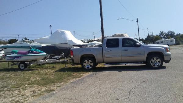 Hudson Bend Boat & Campers Storage