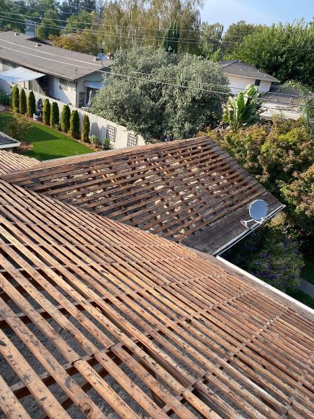 Art's Roofing