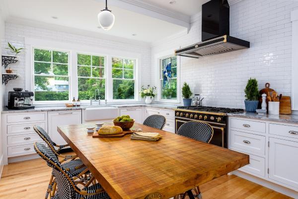J. Salmon Design Inc.