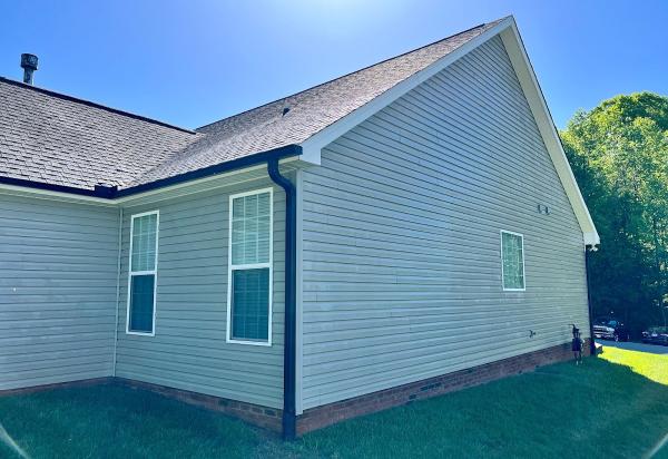 Aqua Pressure Washing