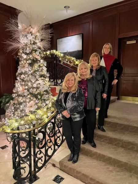 The Linda Rea Team