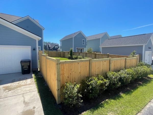 Fencebees LLC
