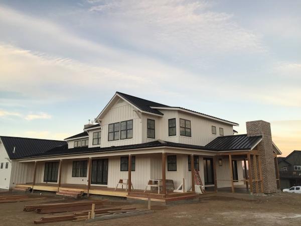 Berna Roofing